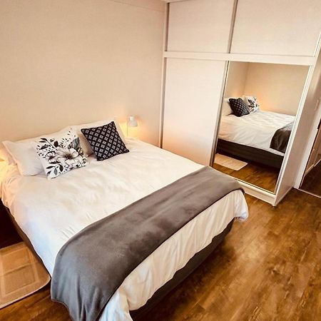 Nautilus 2 Bedroom Self-Catering Apartment Свакопмунд Екстер'єр фото